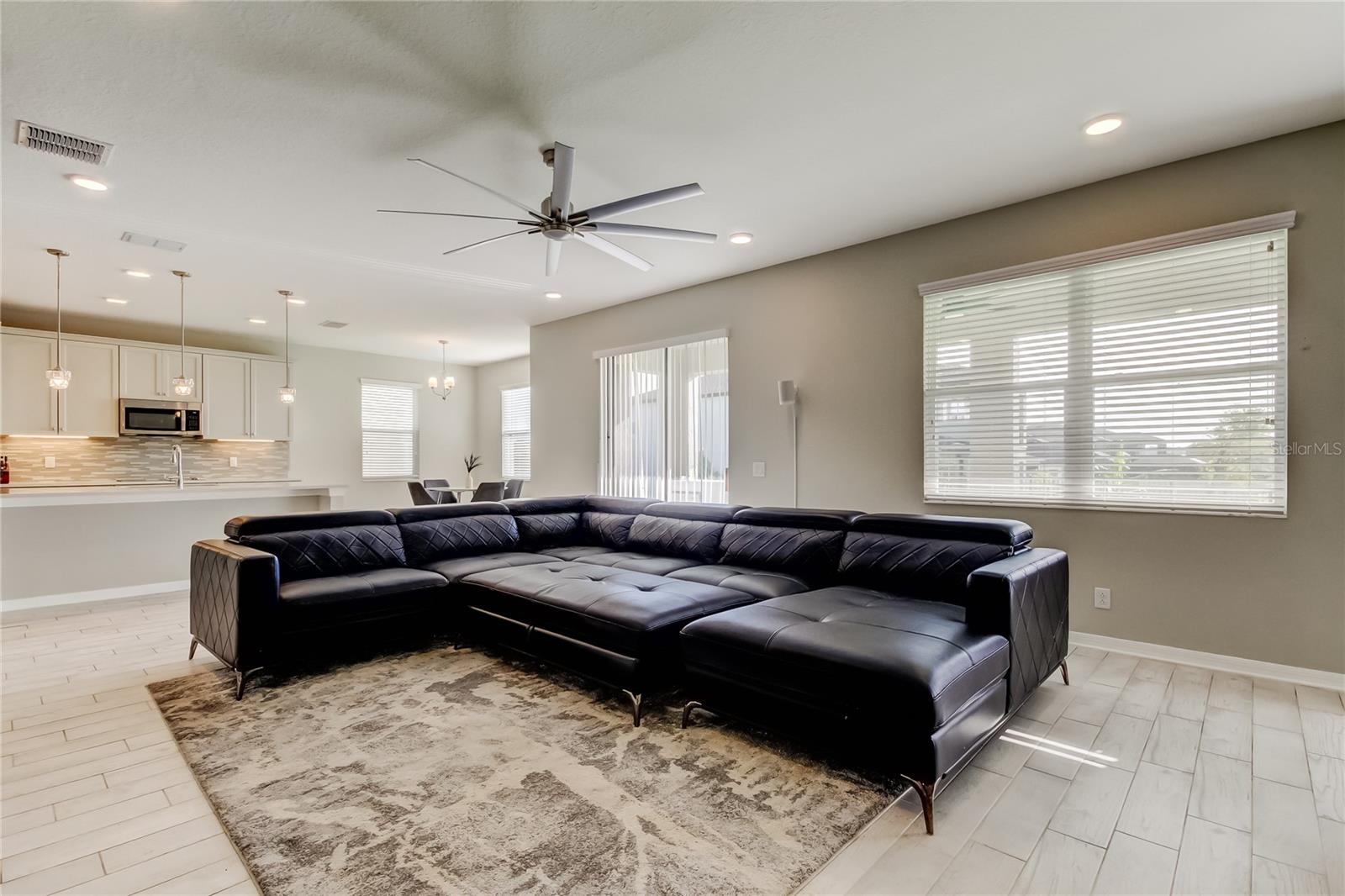 EPPERSON NORTH VILLAGE A-4B & A-4C - Residential Lease