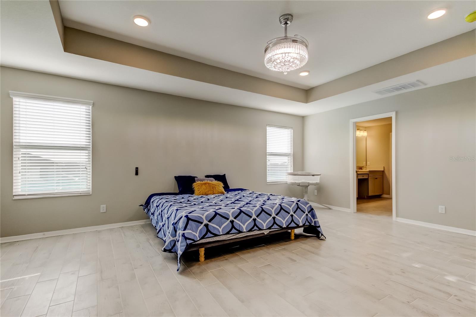 EPPERSON NORTH VILLAGE A-4B & A-4C - Residential Lease