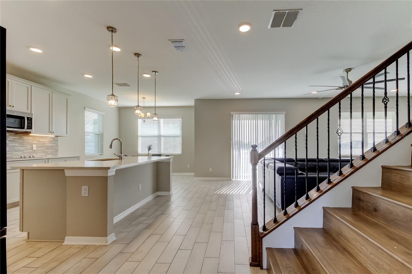 EPPERSON NORTH VILLAGE A-4B & A-4C - Residential Lease