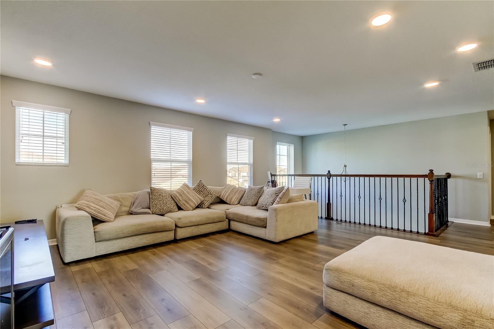 EPPERSON NORTH VILLAGE A-4B & A-4C - Residential Lease