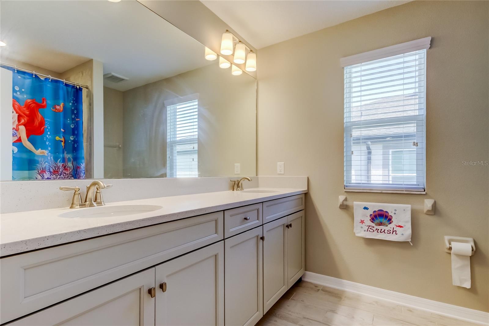 EPPERSON NORTH VILLAGE A-4B & A-4C - Residential Lease