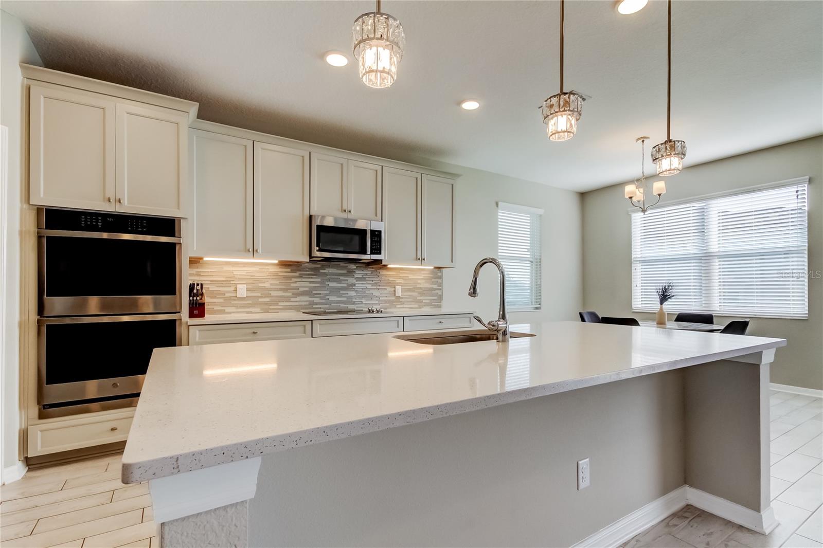 EPPERSON NORTH VILLAGE A-4B & A-4C - Residential Lease