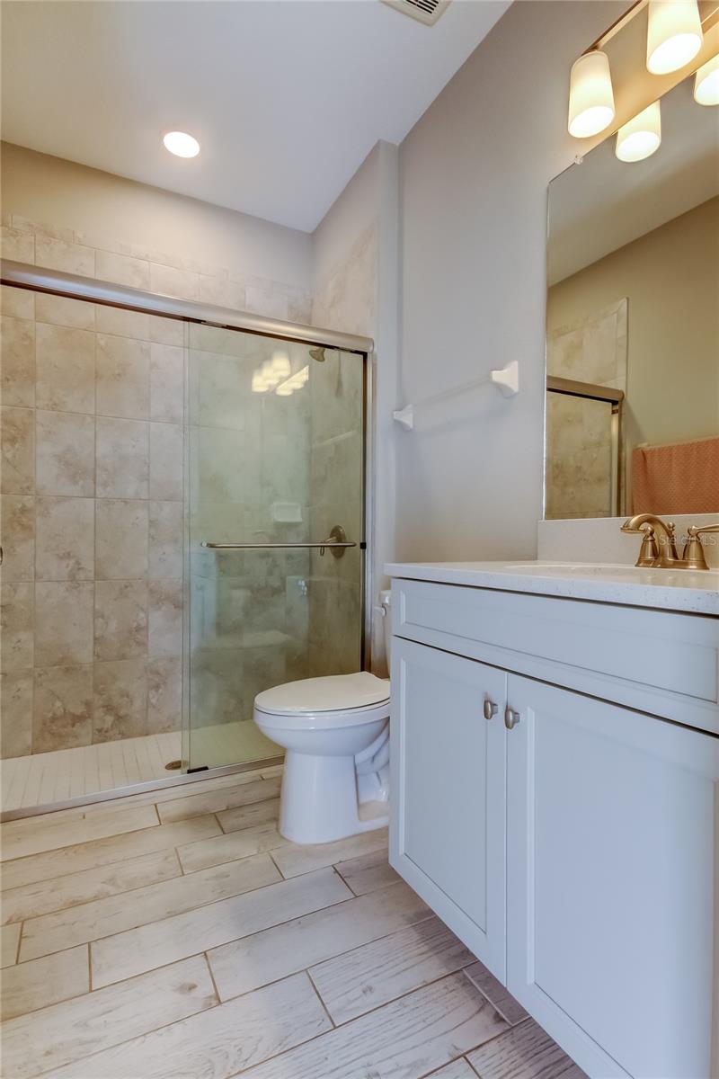 EPPERSON NORTH VILLAGE A-4B & A-4C - Residential Lease