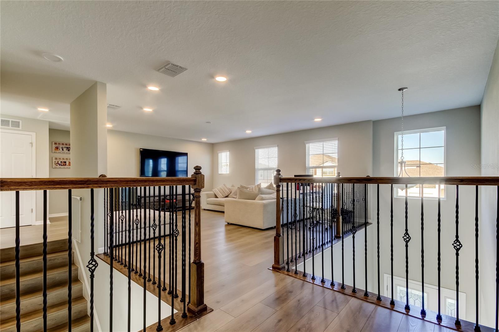 EPPERSON NORTH VILLAGE A-4B & A-4C - Residential Lease