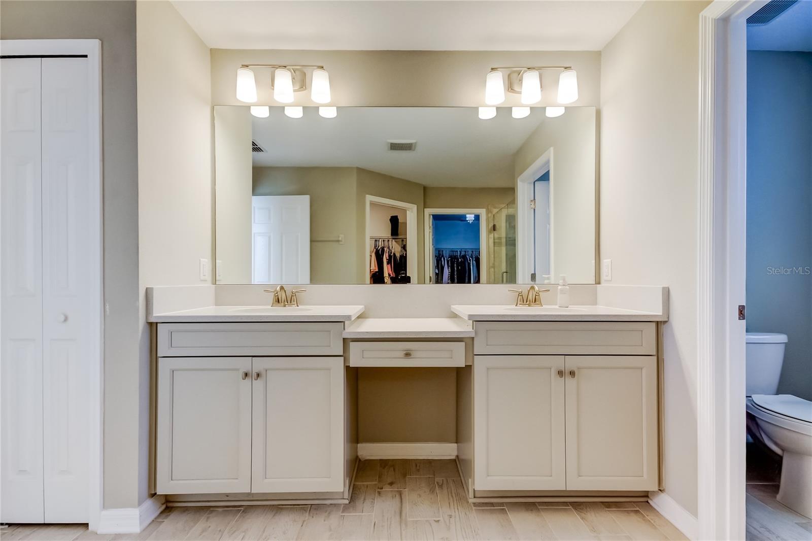 EPPERSON NORTH VILLAGE A-4B & A-4C - Residential Lease
