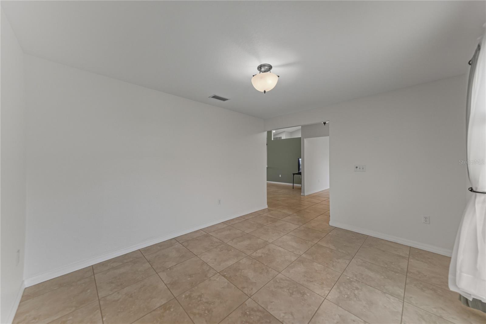 SAVANNA POINTE - Residential