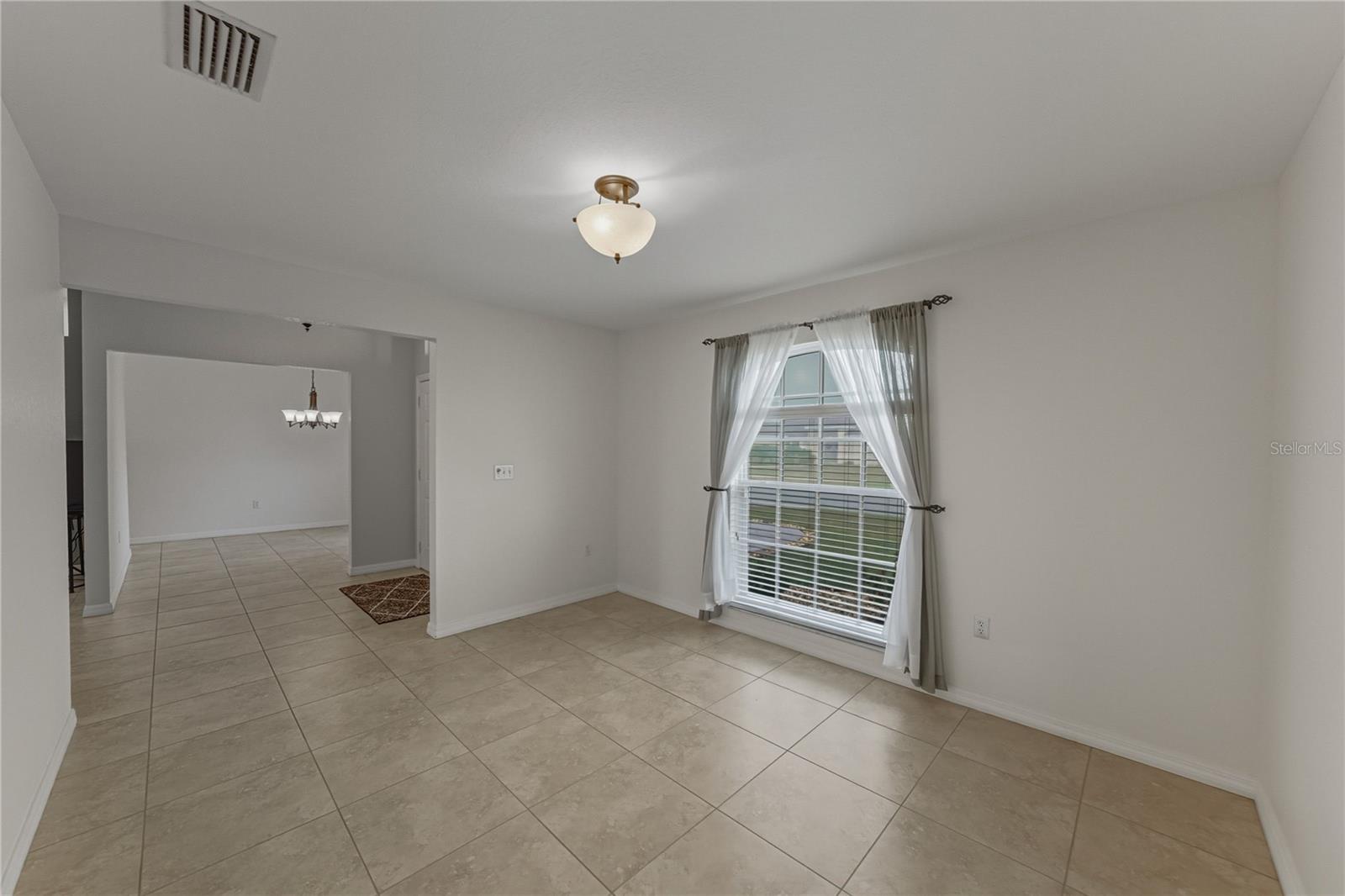 SAVANNA POINTE - Residential