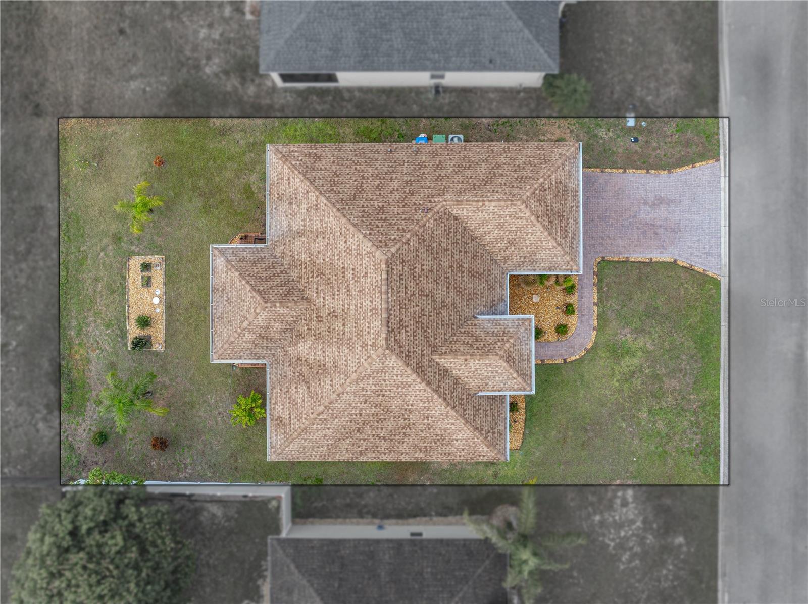 SAVANNA POINTE - Residential