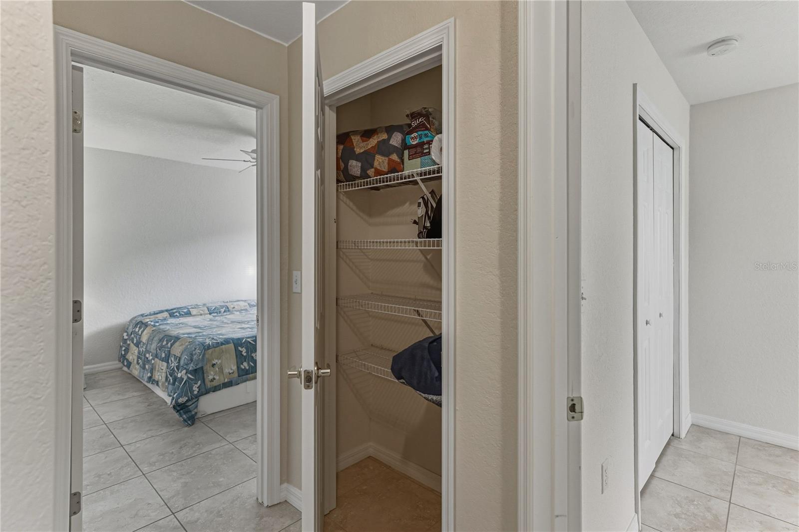 SAVANNA POINTE - Residential