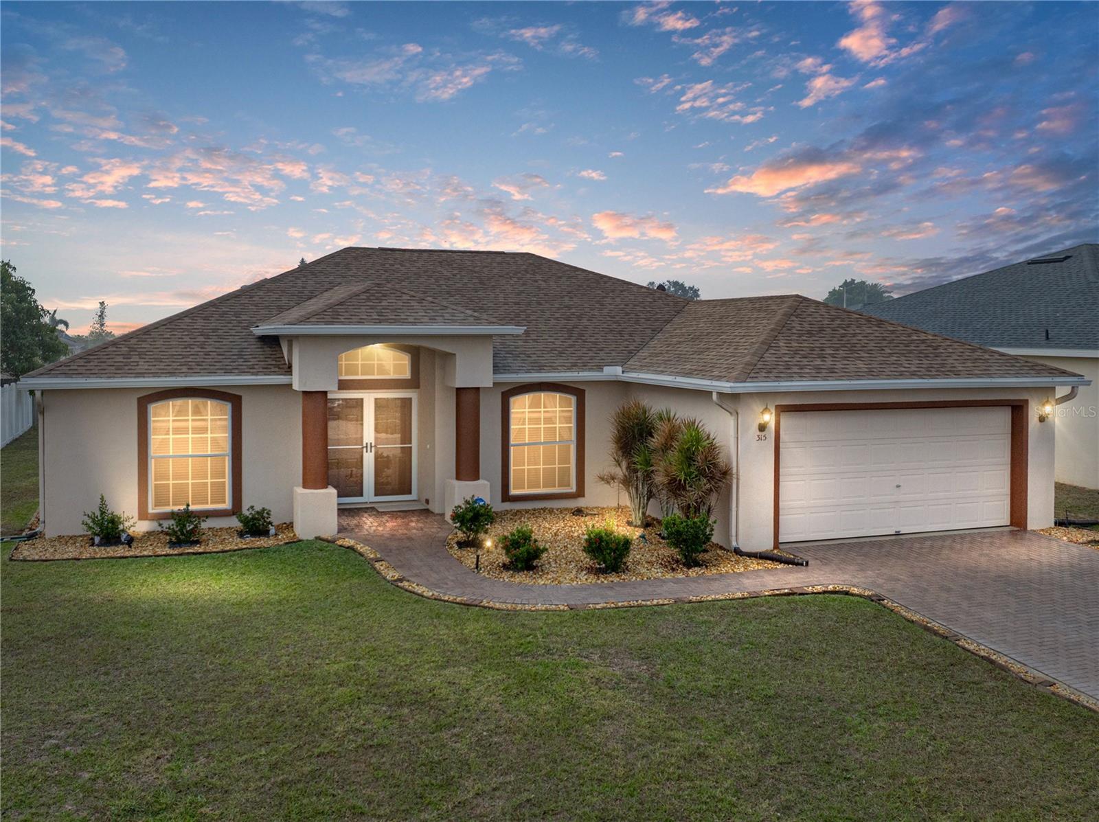 SAVANNA POINTE - Residential