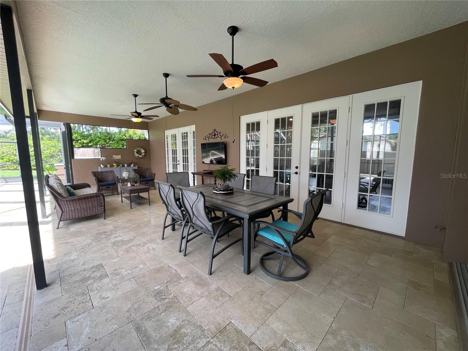 COUNTRYPARK - Residential