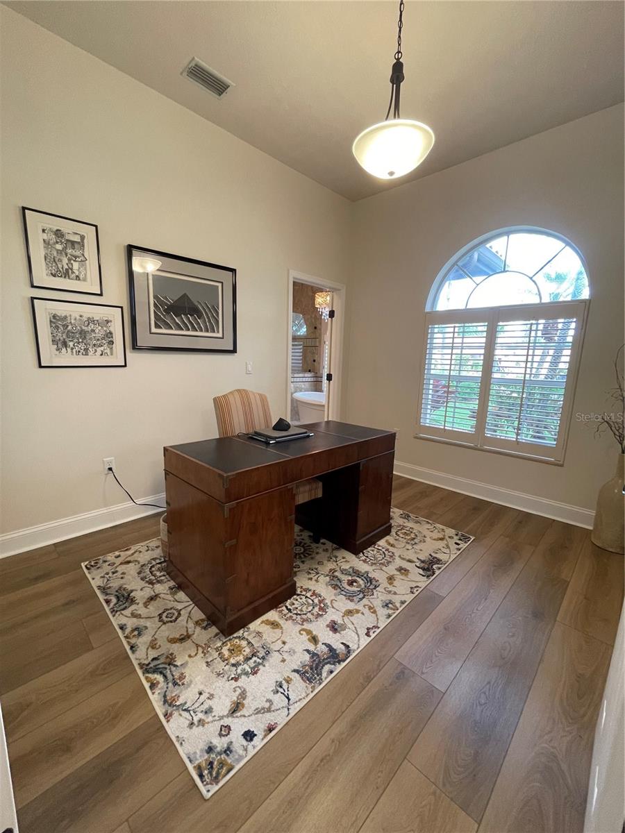 COUNTRYPARK - Residential