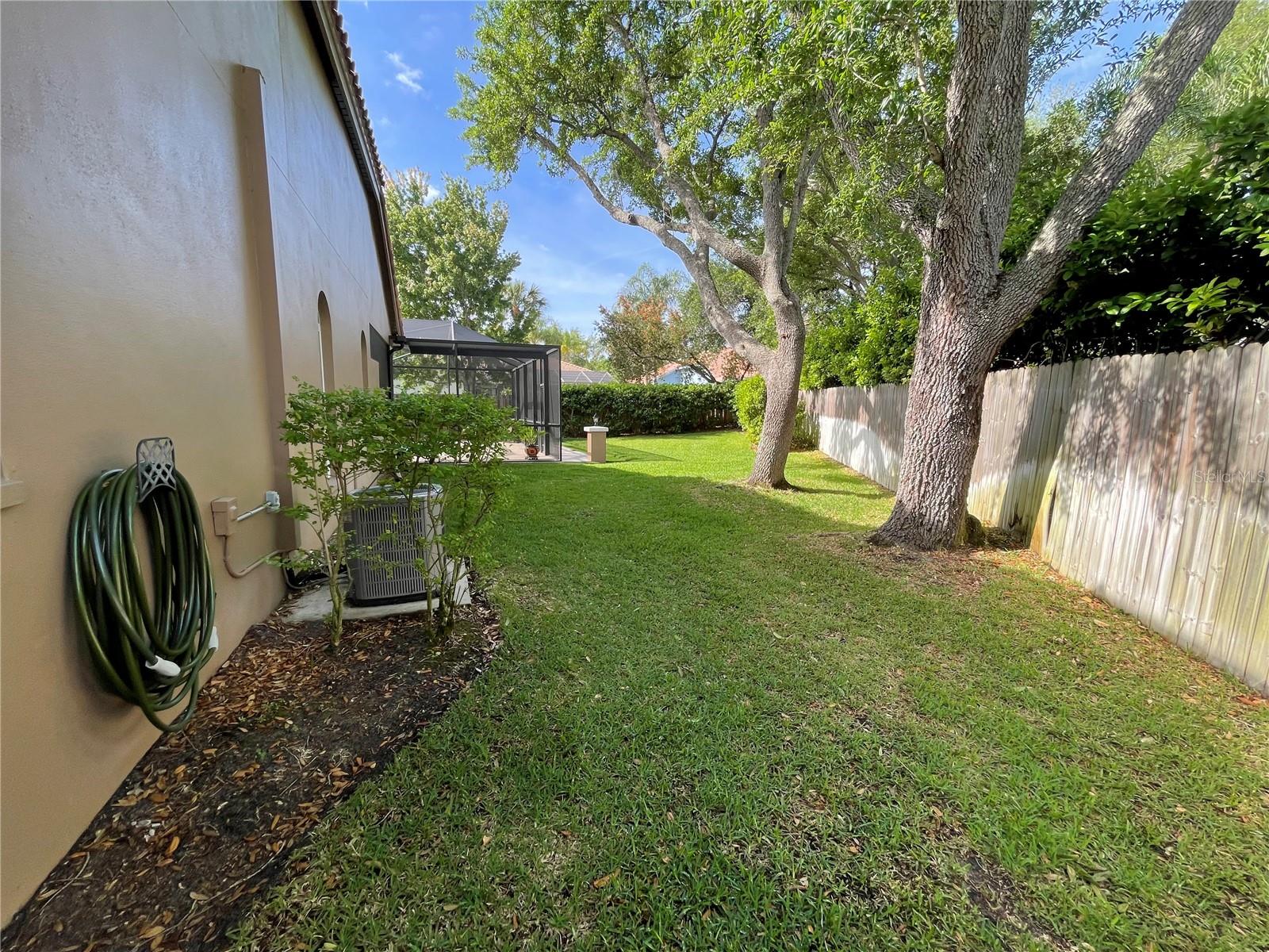 COUNTRYPARK - Residential