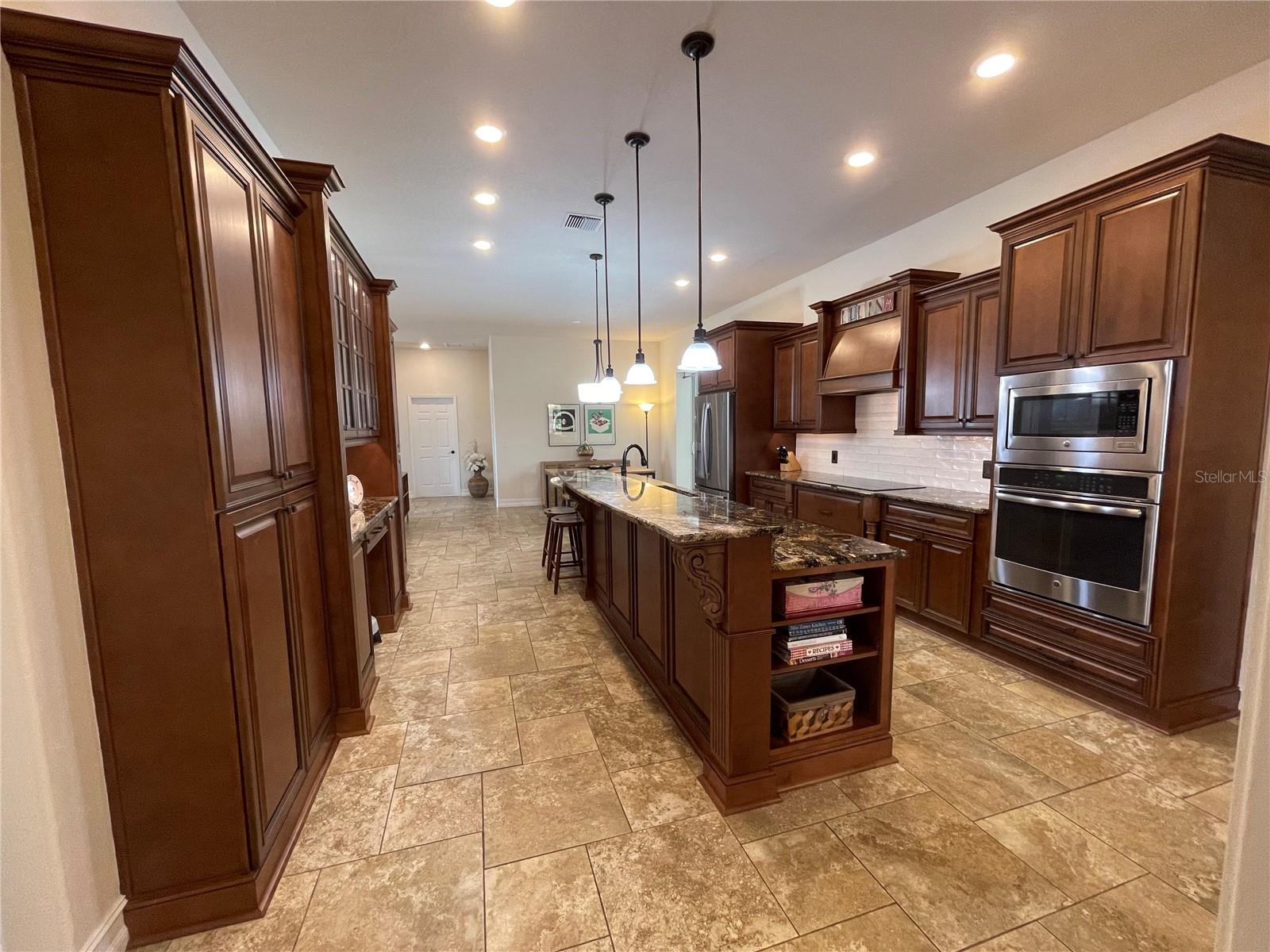 COUNTRYPARK - Residential