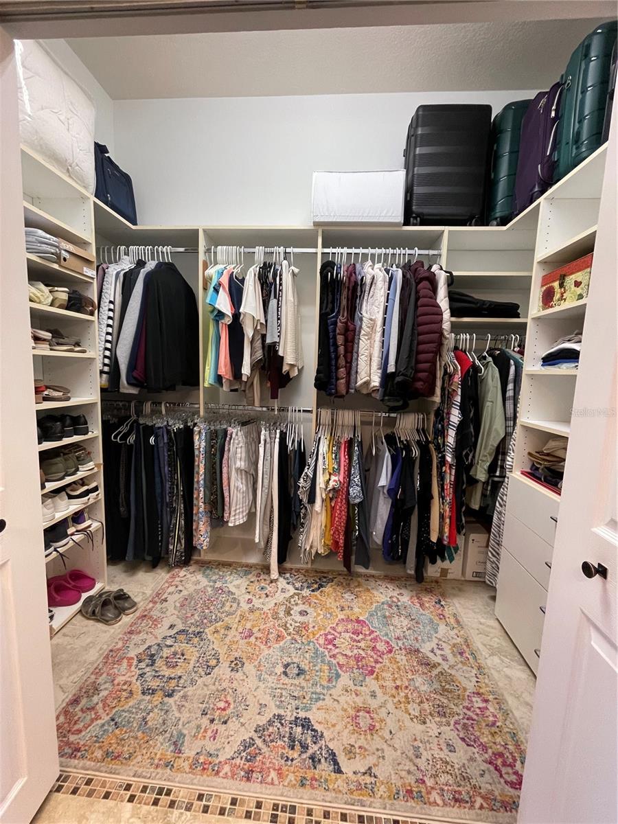 COUNTRYPARK - Residential