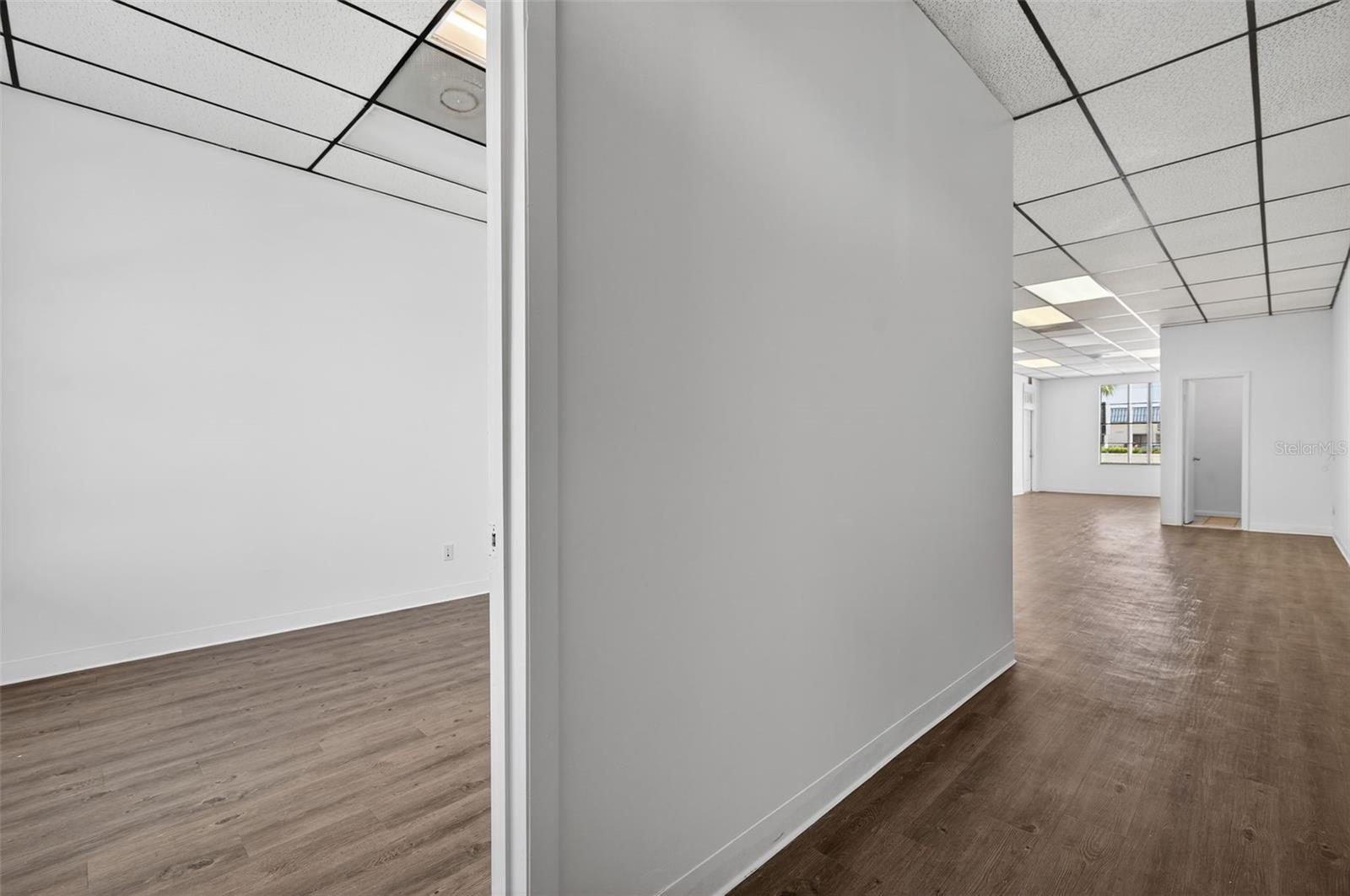 PARK CENTRE CONDO - Commercial Lease