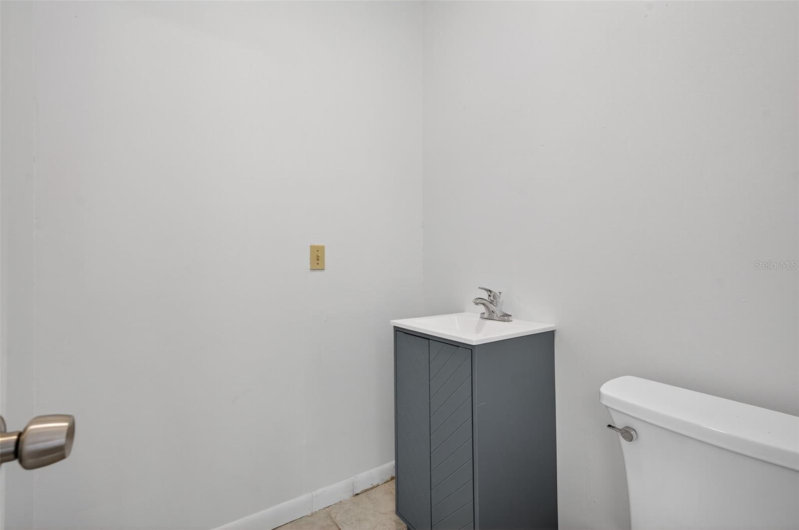 PARK CENTRE CONDO - Commercial Lease