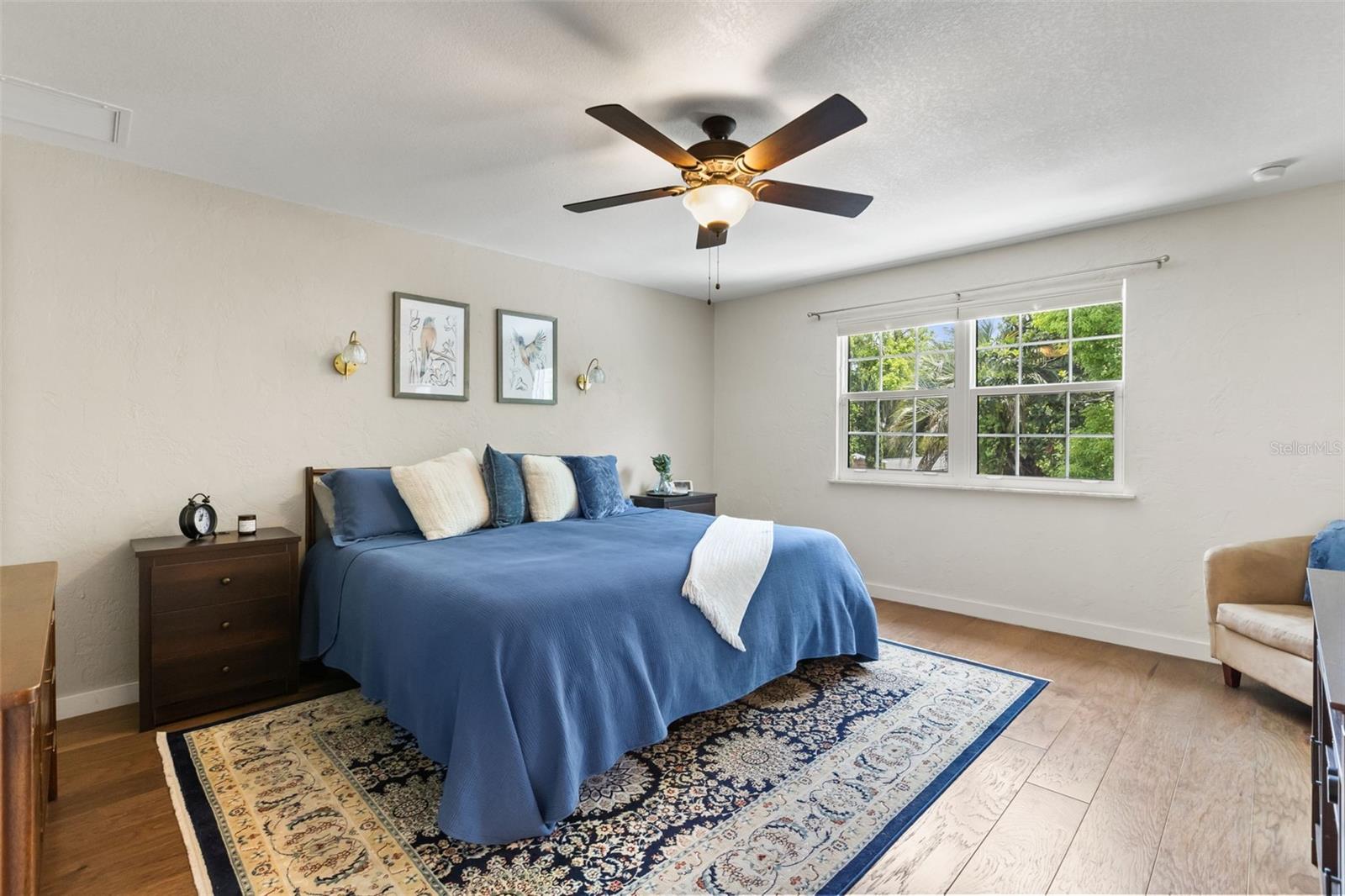 YORKFIELD SQUARE - Residential