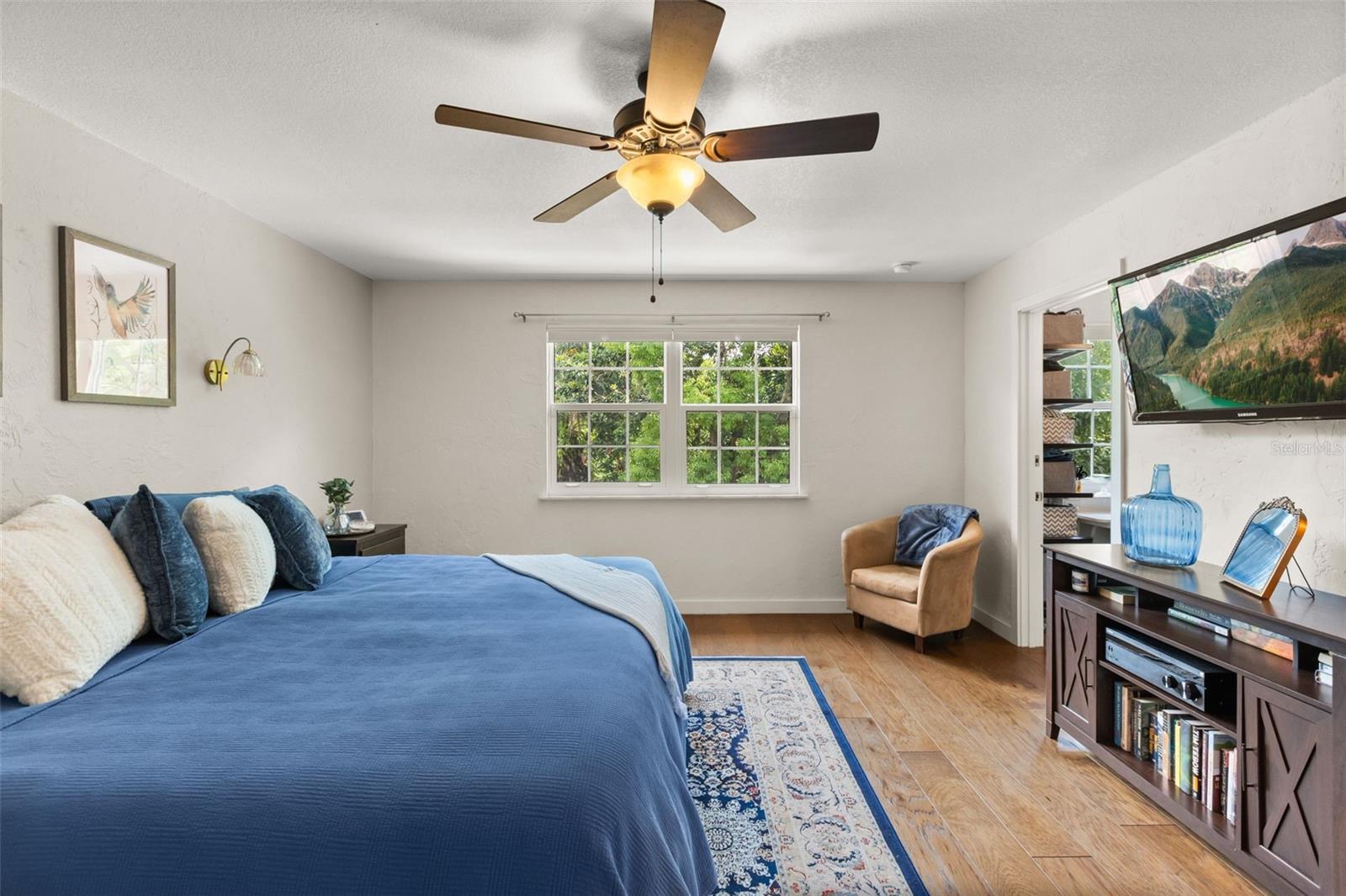 YORKFIELD SQUARE - Residential