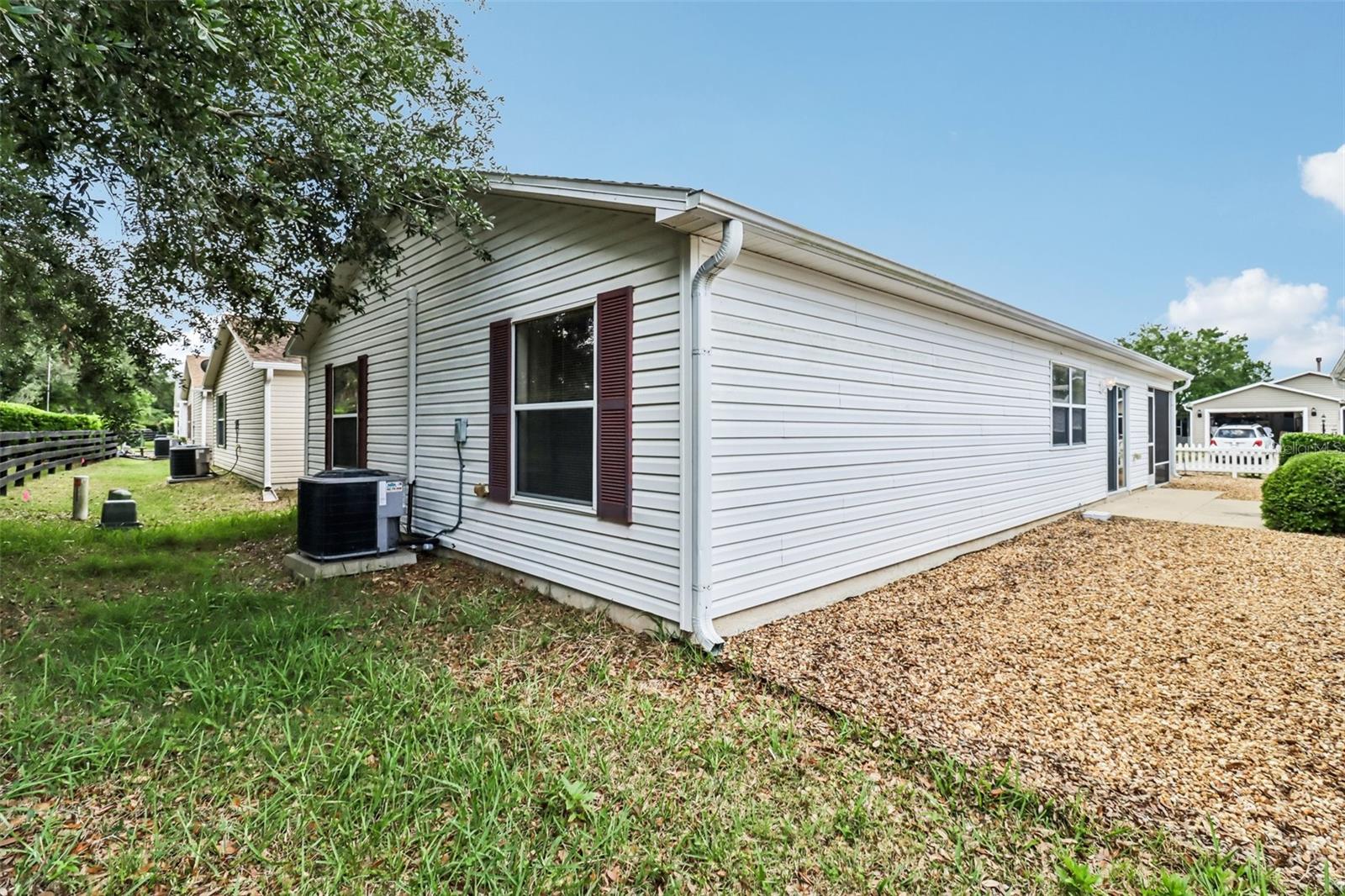 VILLAGES OF SUMTER MOUNT VERNON VILLAS - Residential