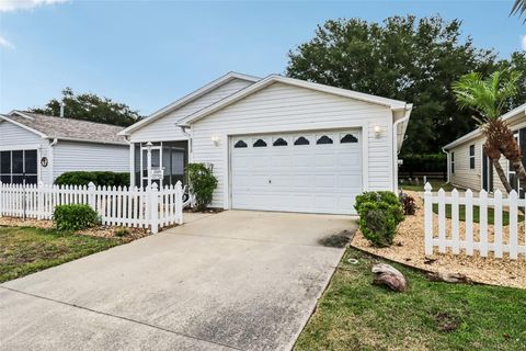 Tiny photo for 2019 Thurmond Avenue, The Villages, FL 32162 (MLS # G5112090)