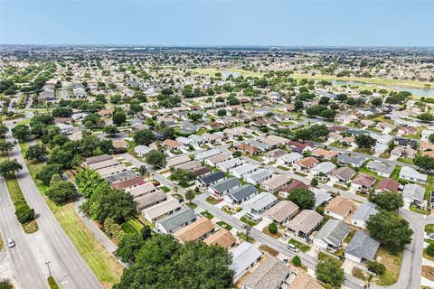 Tiny photo for 2019 Thurmond Avenue, The Villages, FL 32162 (MLS # G5112090)