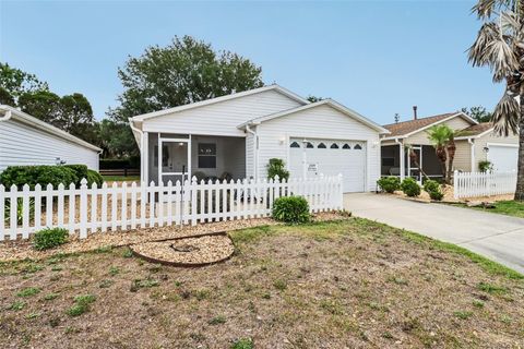 Tiny photo for 2019 Thurmond Avenue, The Villages, FL 32162 (MLS # G5112090)