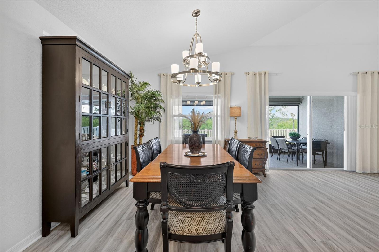 RIDGEWOOD SOUTH - Residential