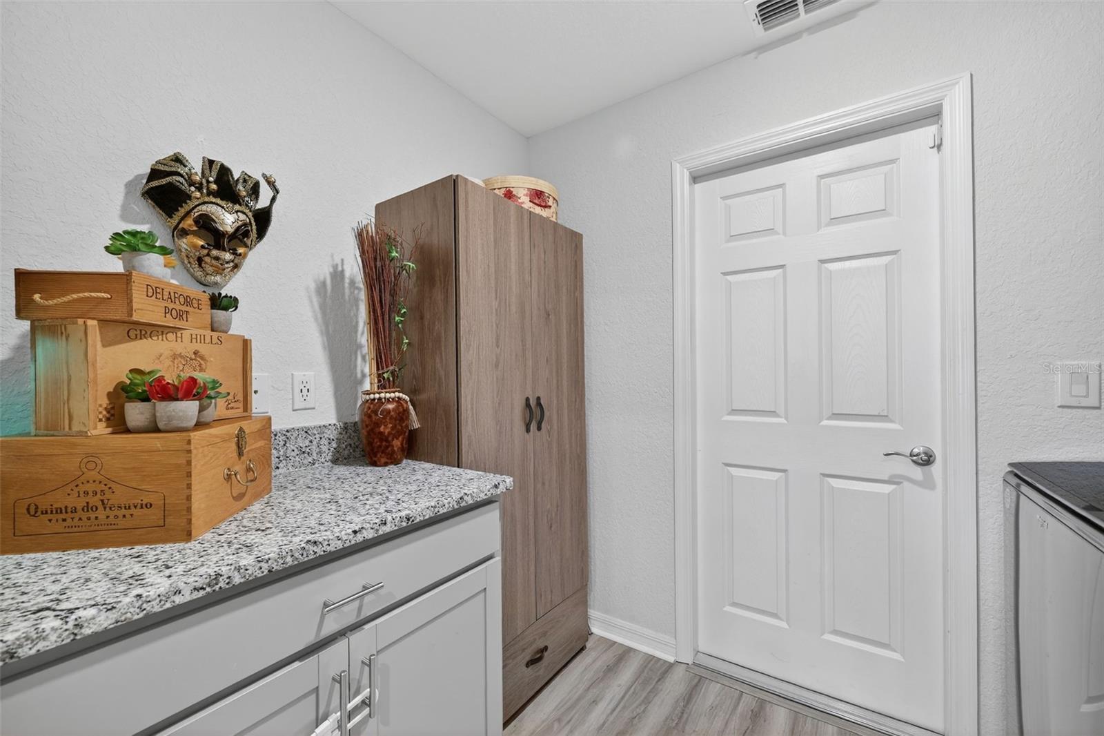 RIDGEWOOD SOUTH - Residential