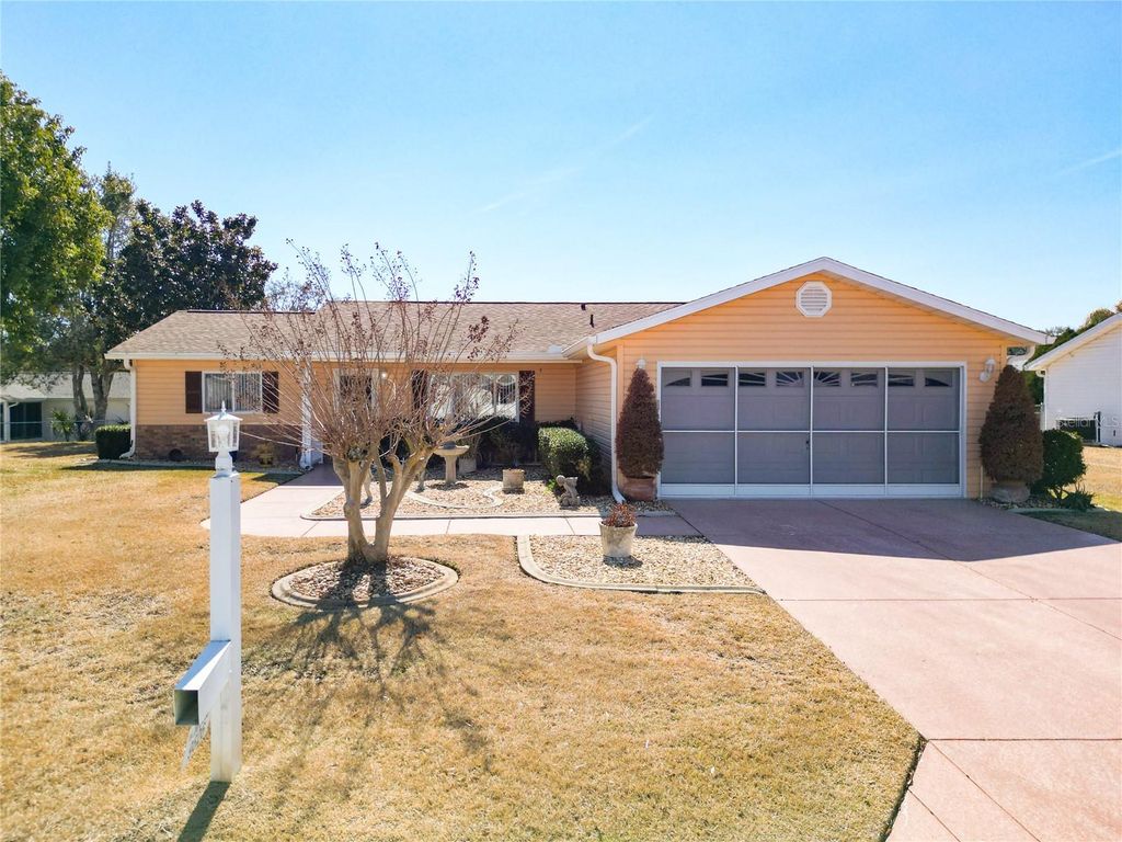 Photo of 9826 SE 178th Lane, Summerfield, FL 34491 (MLS # G5107726)