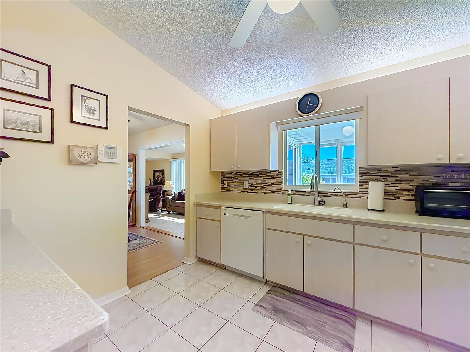 SPRUCE CRK SOUTH 08 - Residential