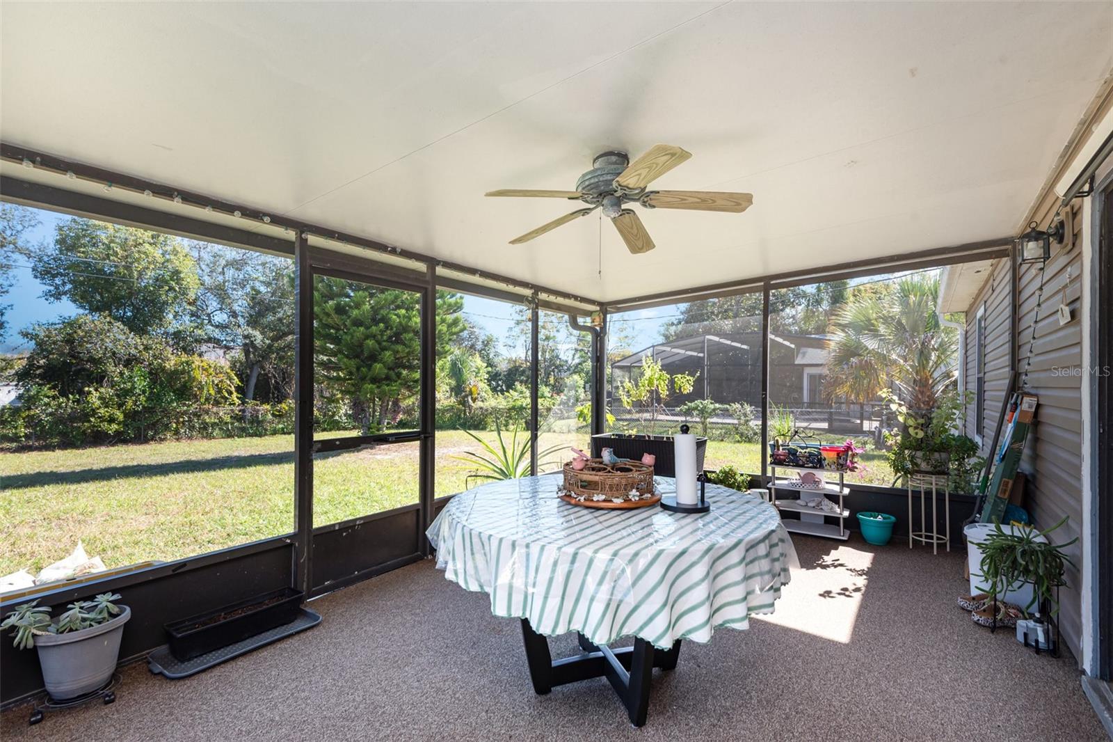 DELTONA LAKES UNIT 32 - Residential