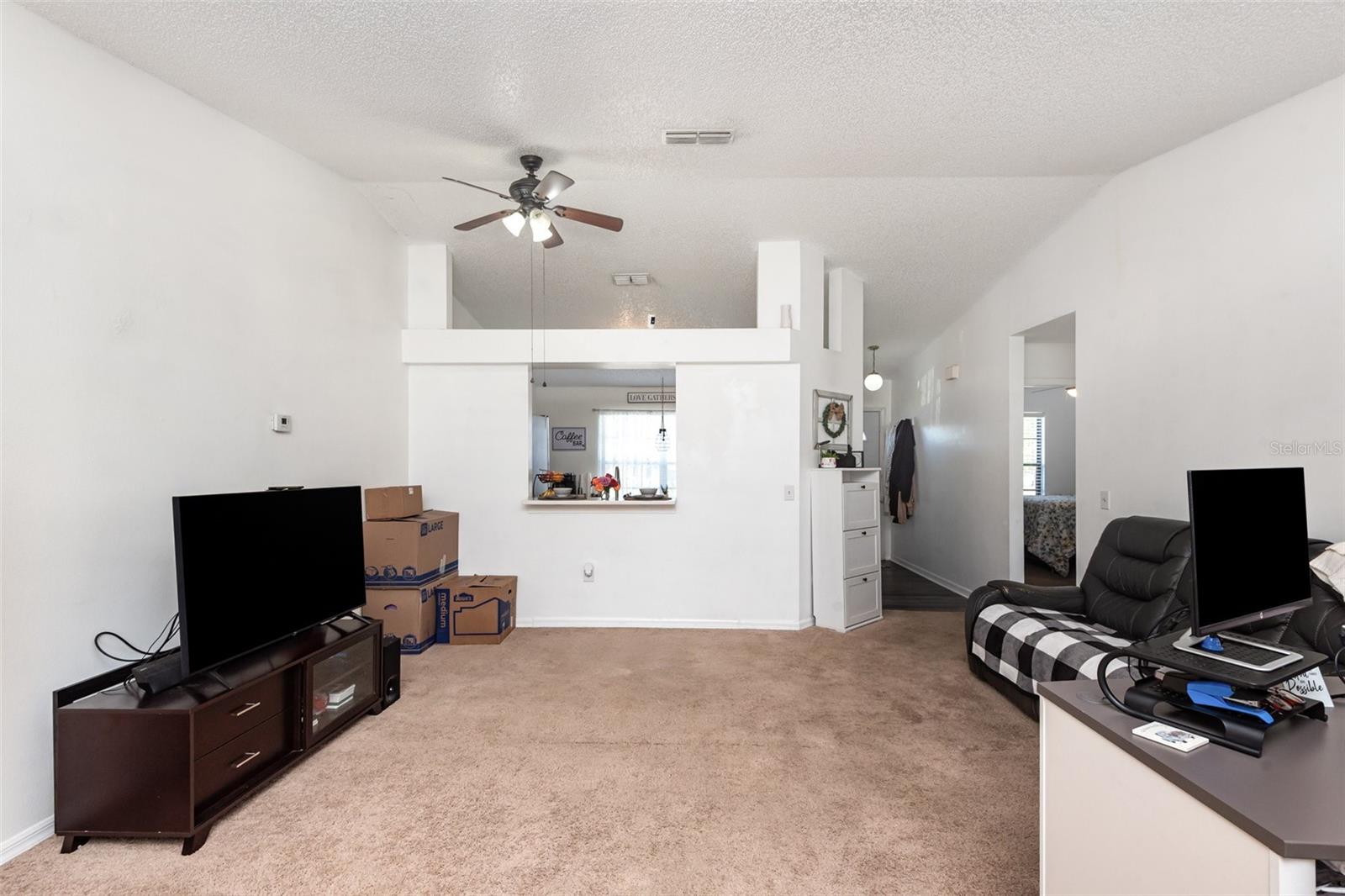 DELTONA LAKES UNIT 32 - Residential