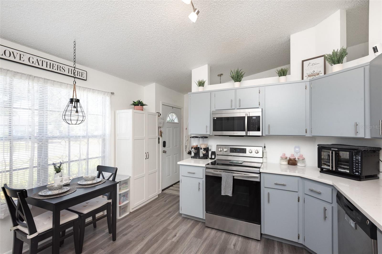 DELTONA LAKES UNIT 32 - Residential