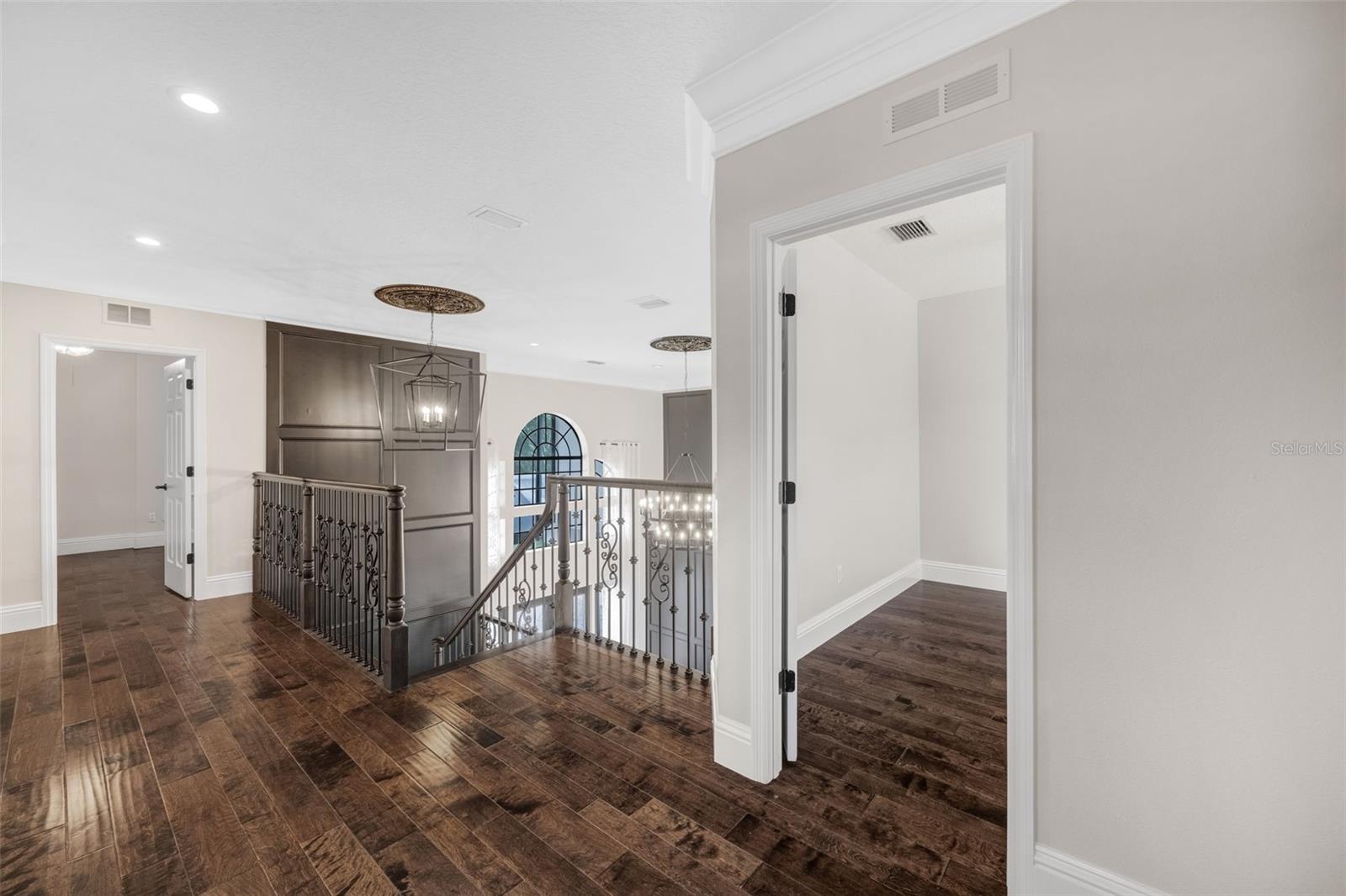 HIGHLANDS AT SAFETY HARBOR THE - Residential