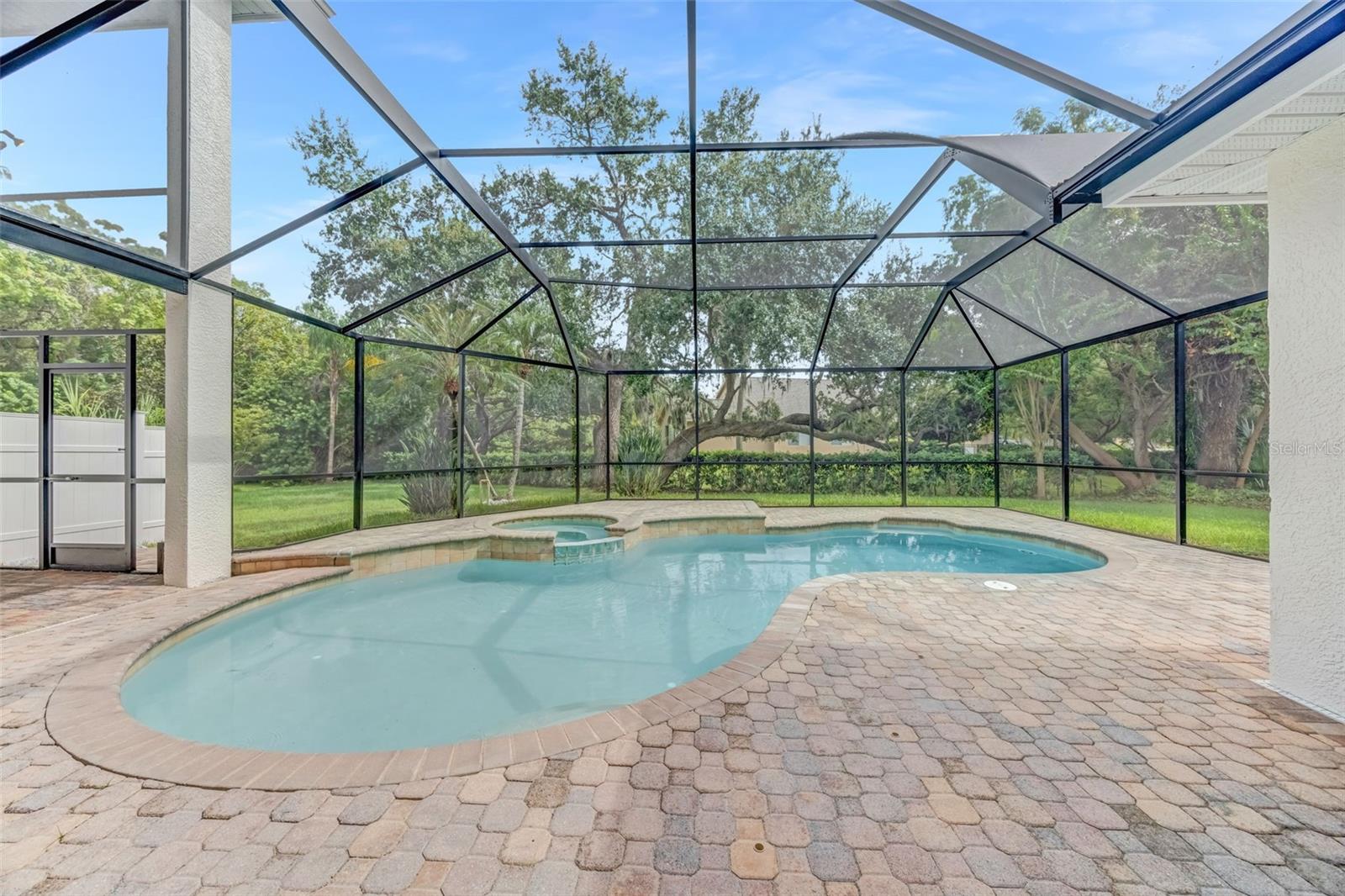 HIGHLANDS AT SAFETY HARBOR THE - Residential