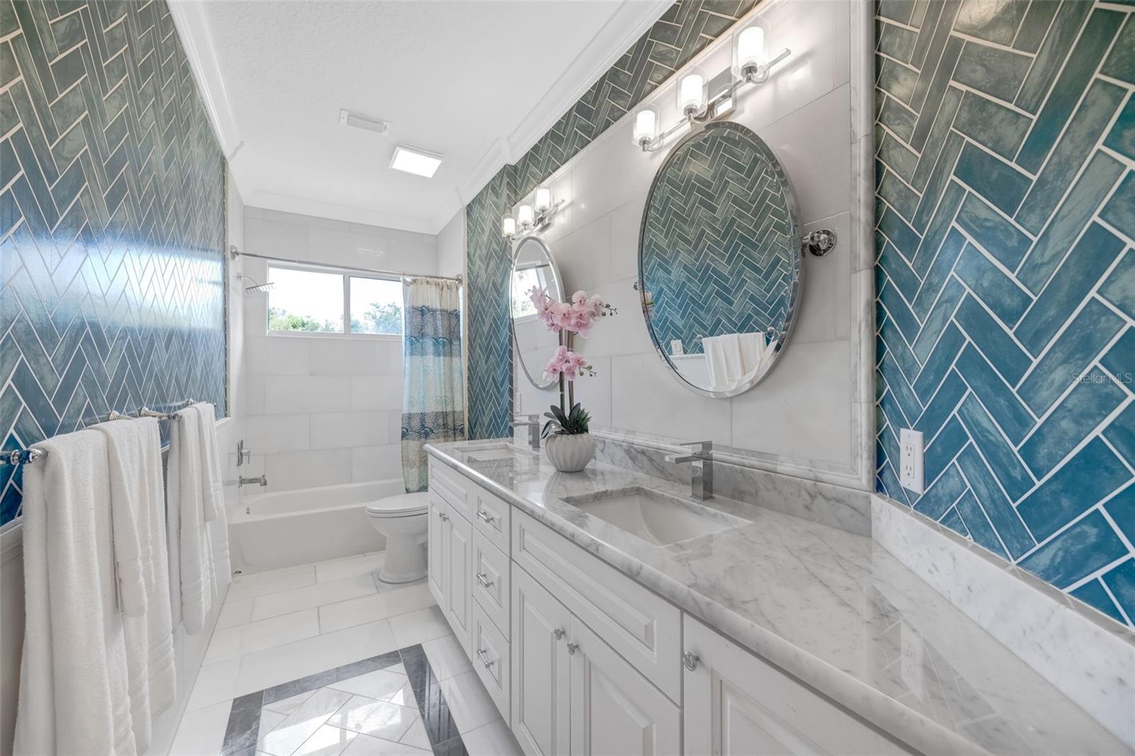 HIGHLANDS AT SAFETY HARBOR THE - Residential