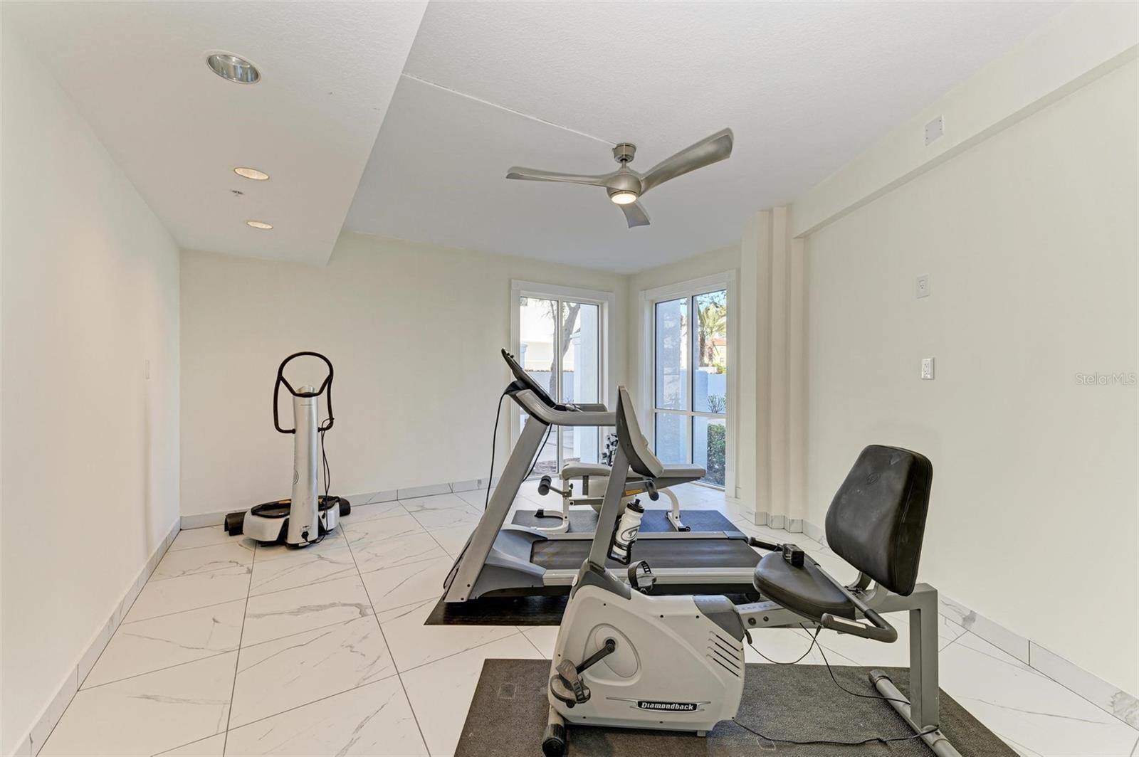 ALTA MER - Residential