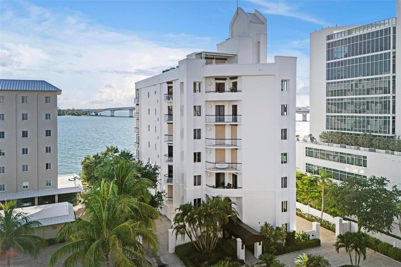 ALTA MER - Residential