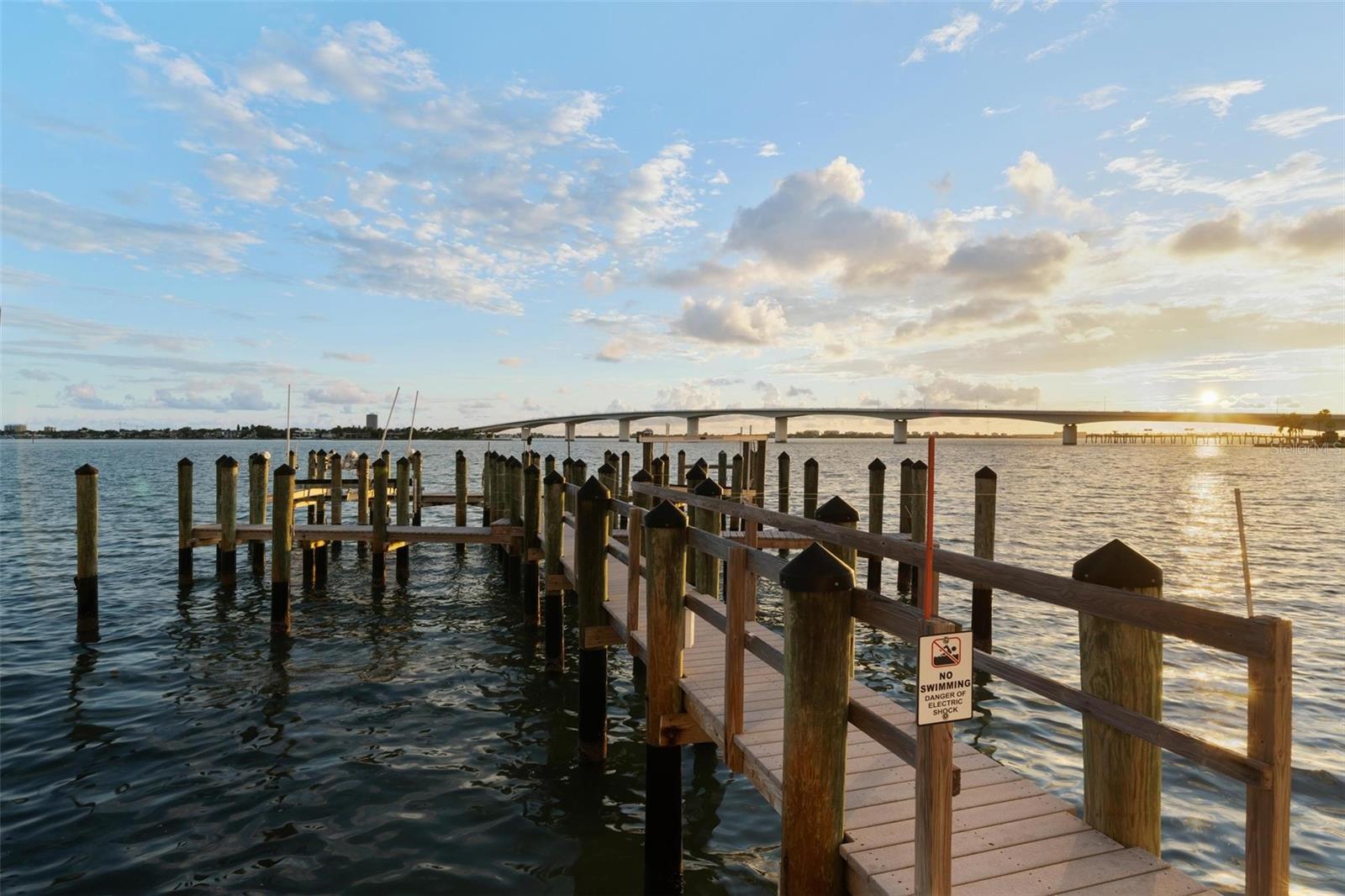 ALTA MER - Residential