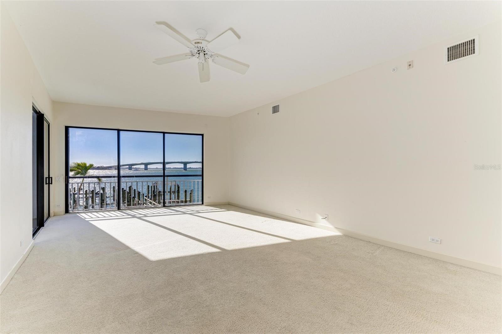 ALTA MER - Residential