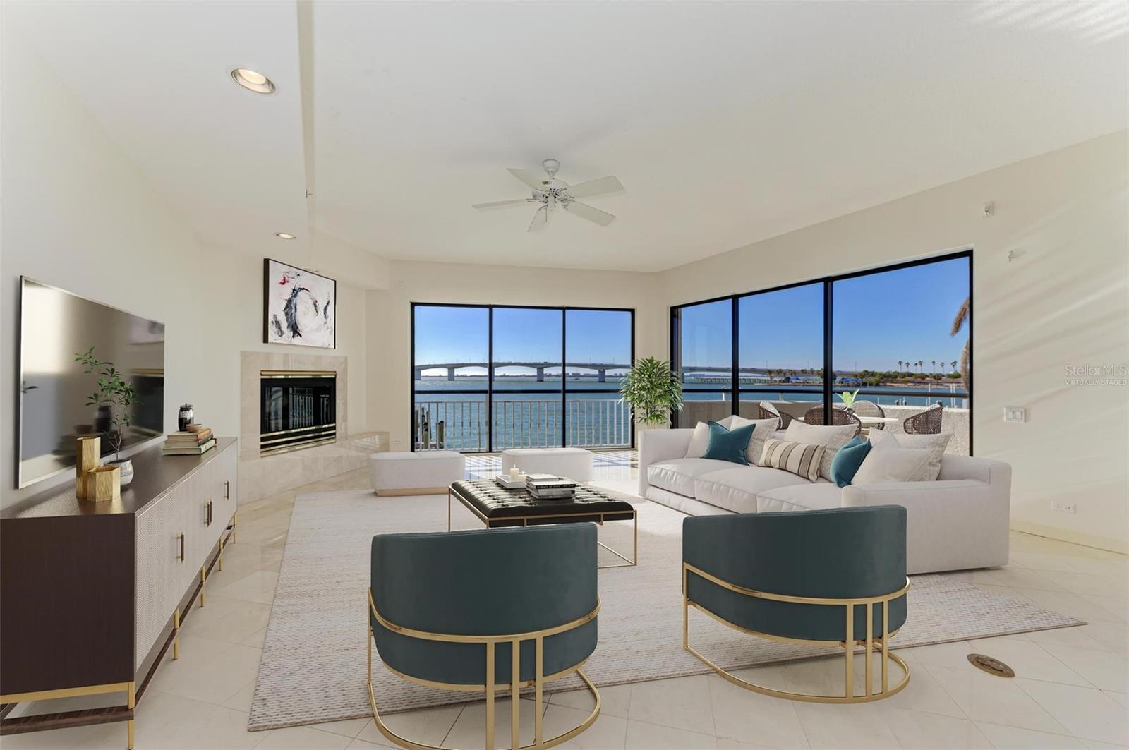 ALTA MER - Residential