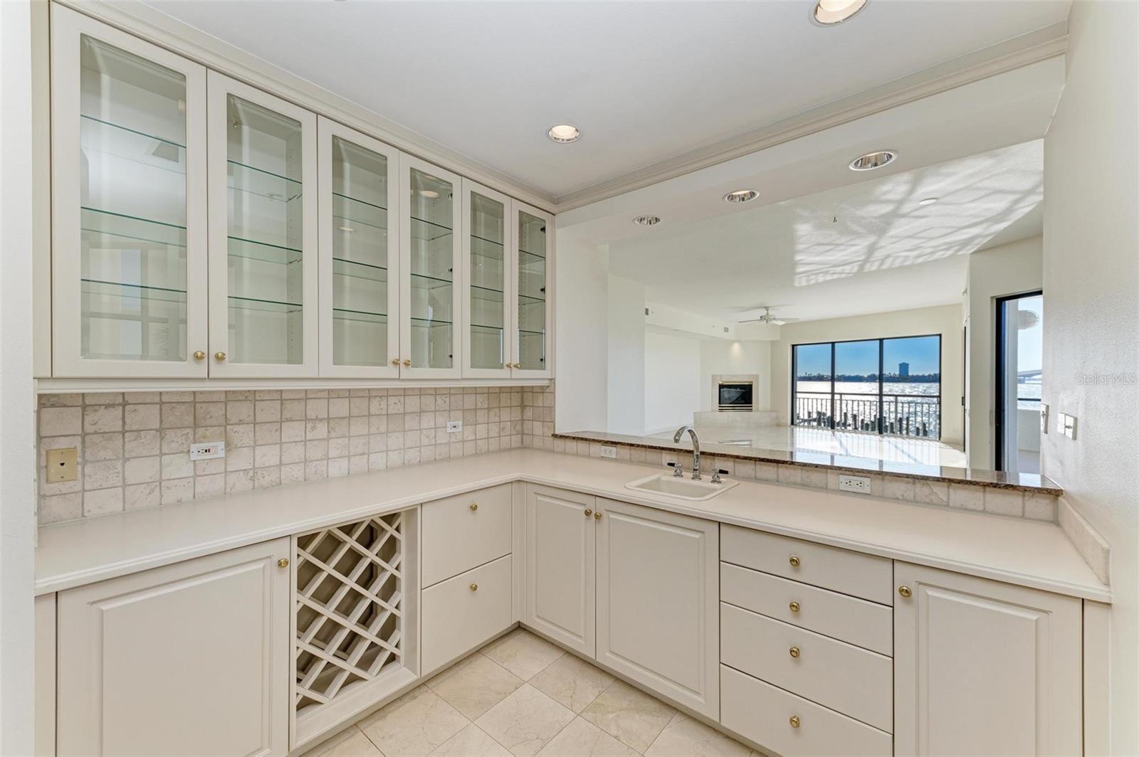 ALTA MER - Residential