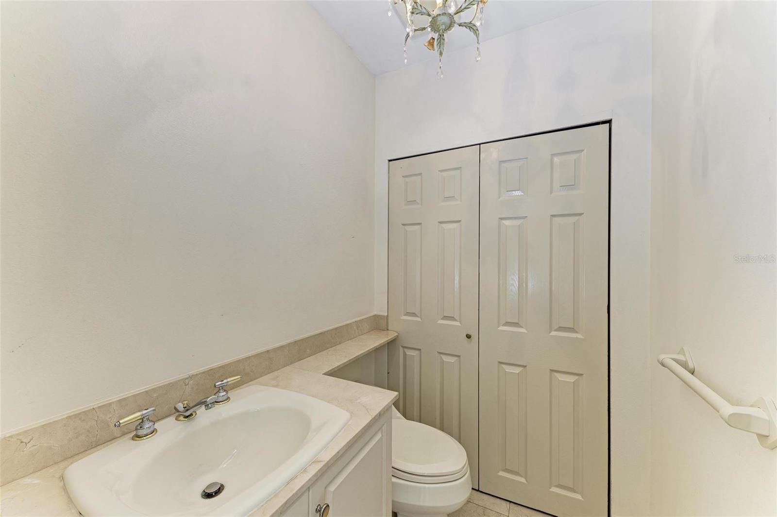 ALTA MER - Residential