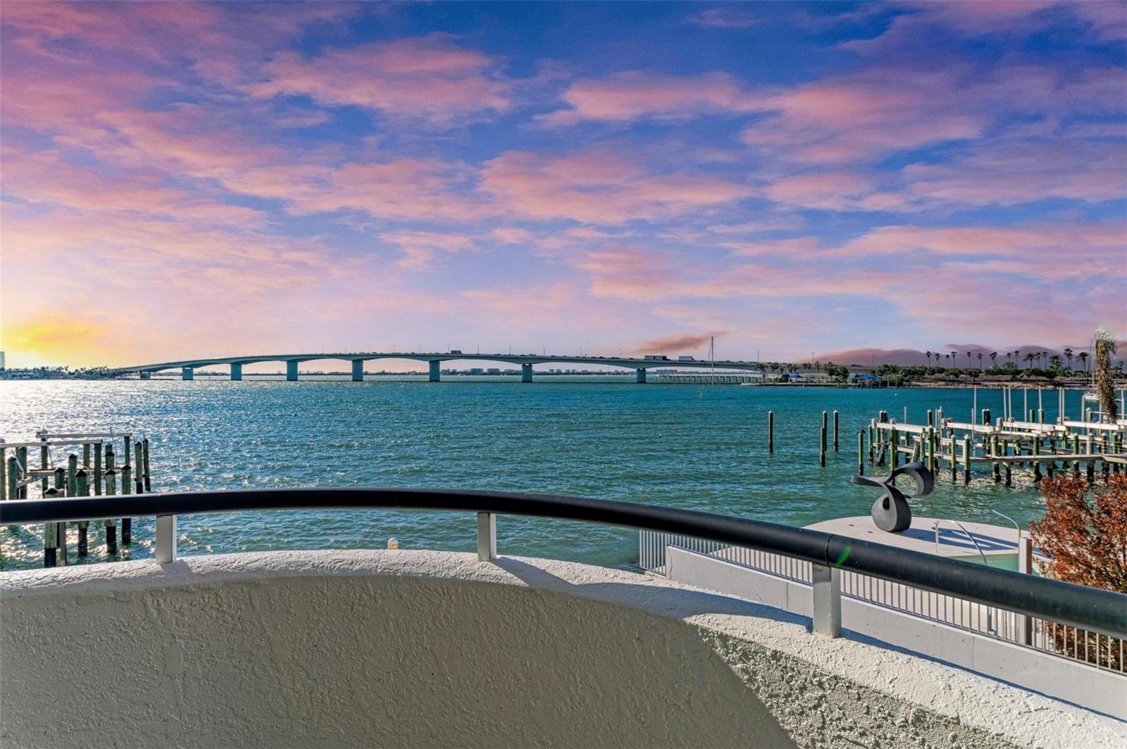 ALTA MER - Residential