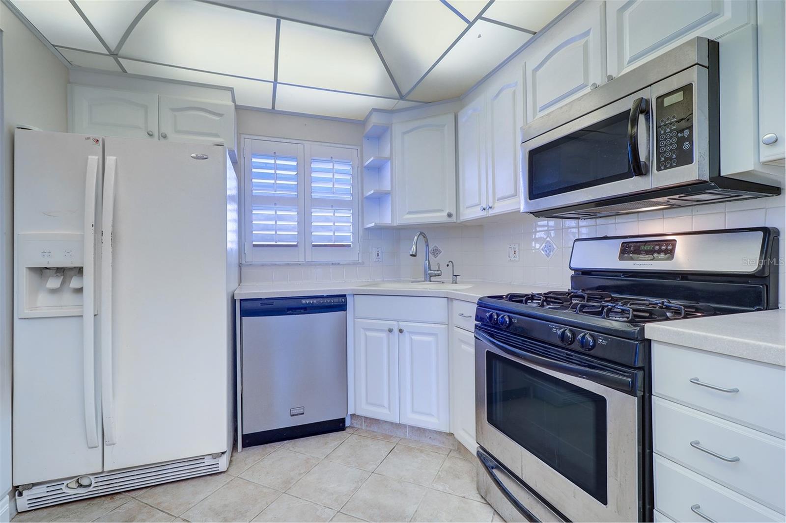 TOWN SHORES OF GULFPORT - Residential