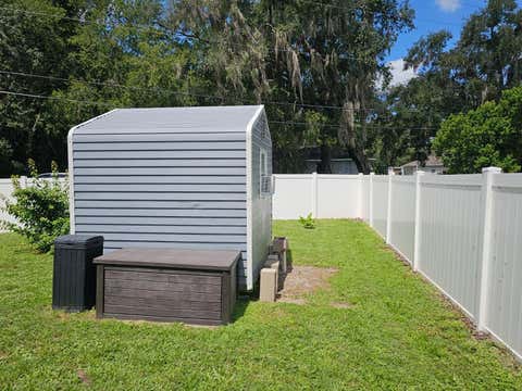 Tiny photo for 5203 SE 114th Street, Belleview, FL 34420 (MLS # OM729632)
