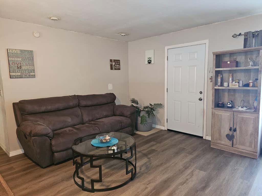 Photo of 5203 SE 114th Street, Belleview, FL 34420 (MLS # OM729632)