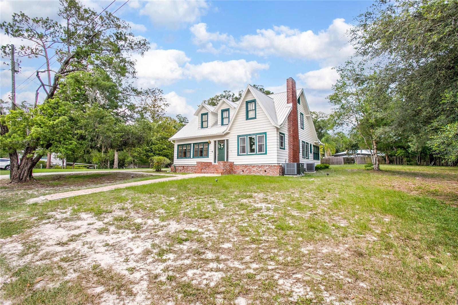 257 HUNTINGTON DRIVE