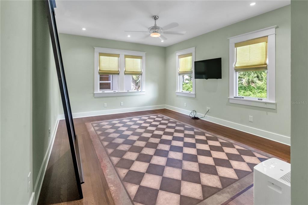 SNELL & HAMLETTS NORTH SHORE ADD - Residential